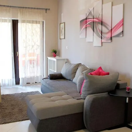 With Parking Space Opric, Opatija - 7753 Apartman